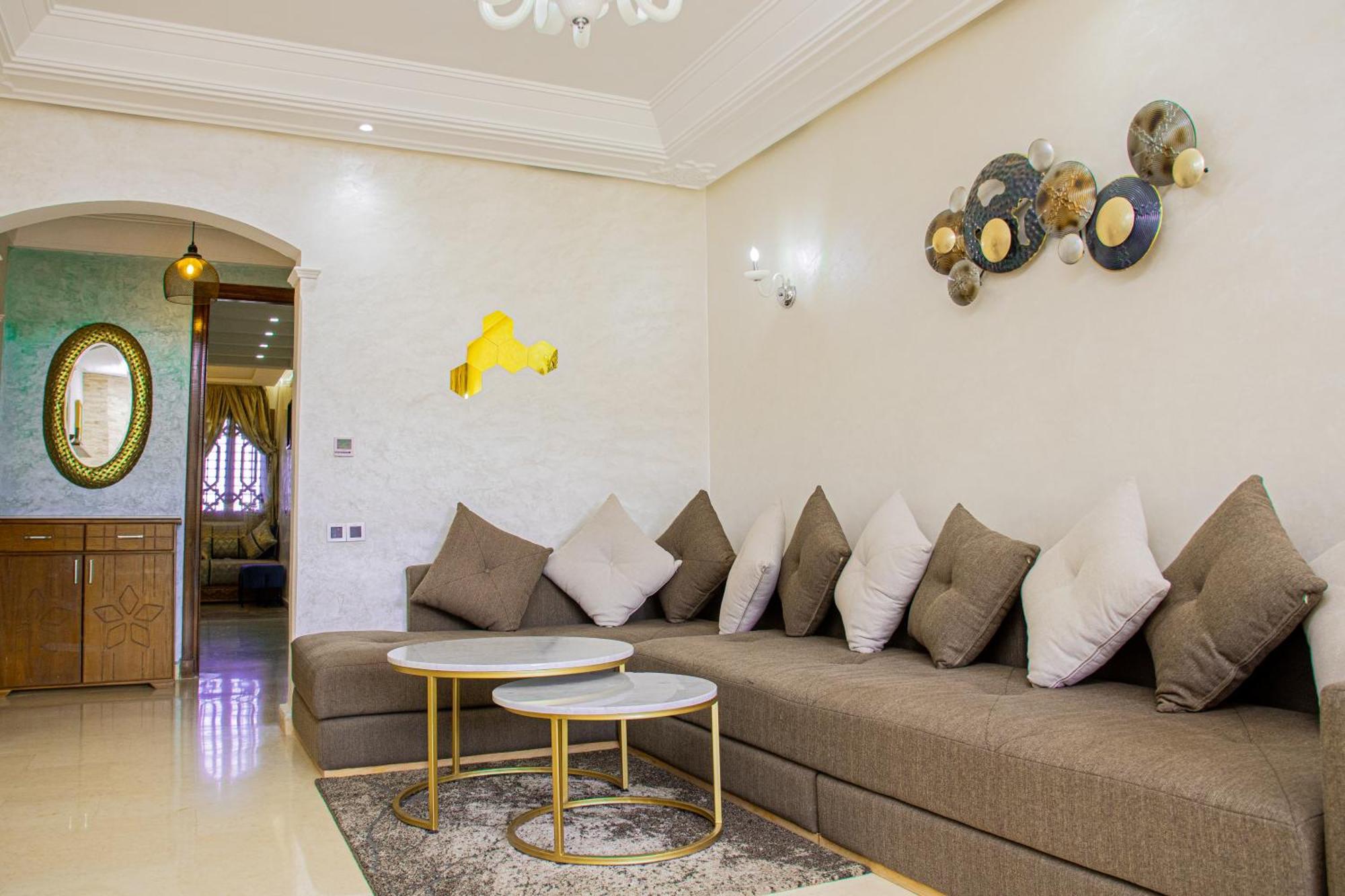 Appartement Tibouda House Deluxe Avec Piscine - Familiale