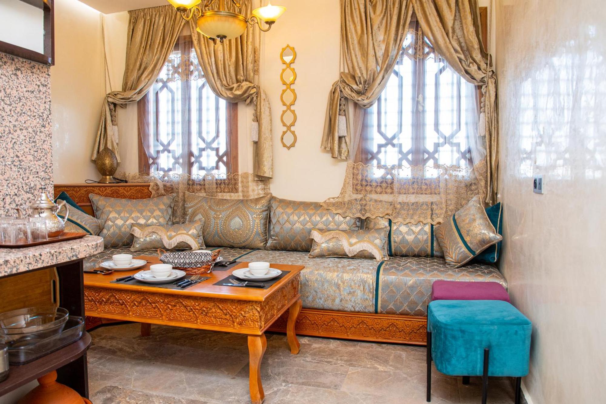 Appartement Tibouda House Deluxe Avec Piscine - Familiale